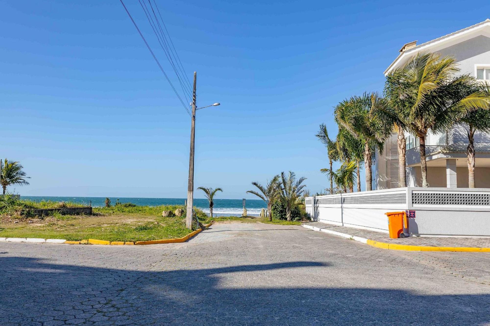 Ampla Cobertura Com Vista Mar - Jacuzzi Privativa *